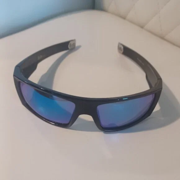 Gothic Punk Skulls Polarized Black Frame Blue Lenses Wrap around Sunglasses - Picture 5 of 6